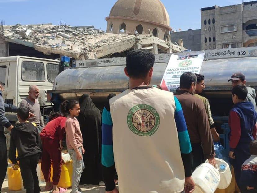 গাজায় জরুরি সহায়তা